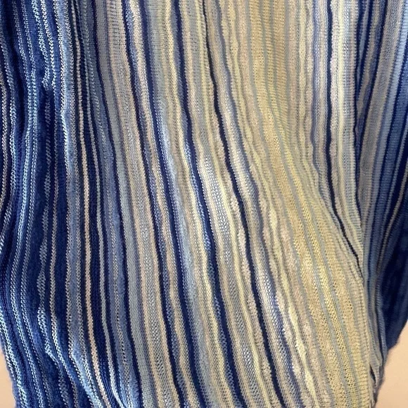 White House black market top - Picture 4 of 7